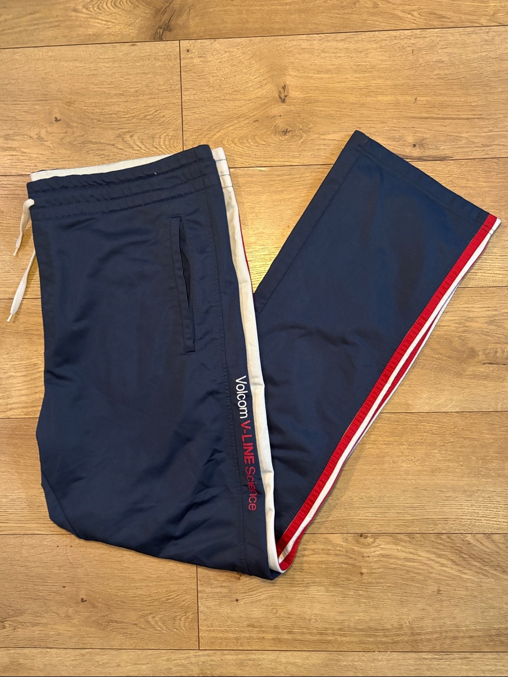 VOLCOM MEN’S MEDIUM Navy Joggers with Red and White Side Stripes